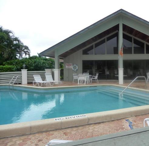 6255 SE Charleston Place Unit 202, Hobe Sound, FL 33455