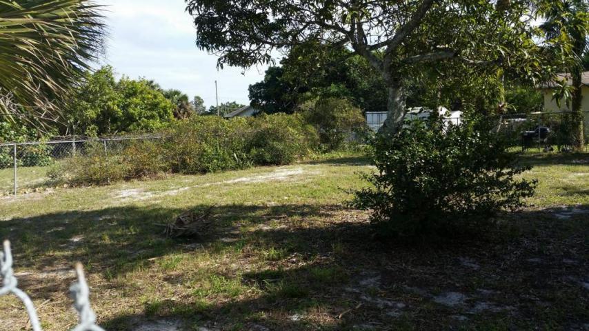 10171 SE Williams Drive, Hobe Sound, FL 33455