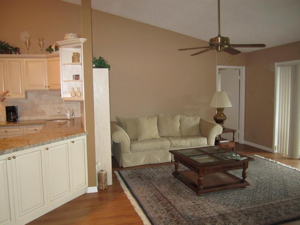 6523 Chasewood Drive, Jupiter, FL 33458