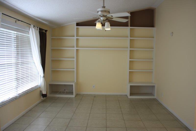 100 Sherwood Circle, Jupiter, FL 33458