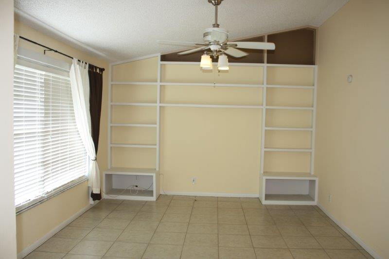 100 Sherwood Circle, Jupiter, FL 33458