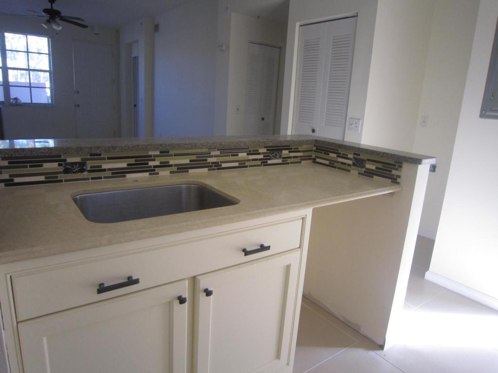 4784 S Central Boulevard, Jupiter, FL 33458