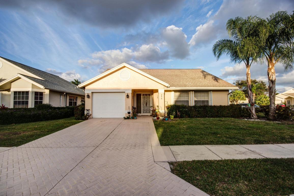 275 Moccasin Trail W, Jupiter, FL 33458