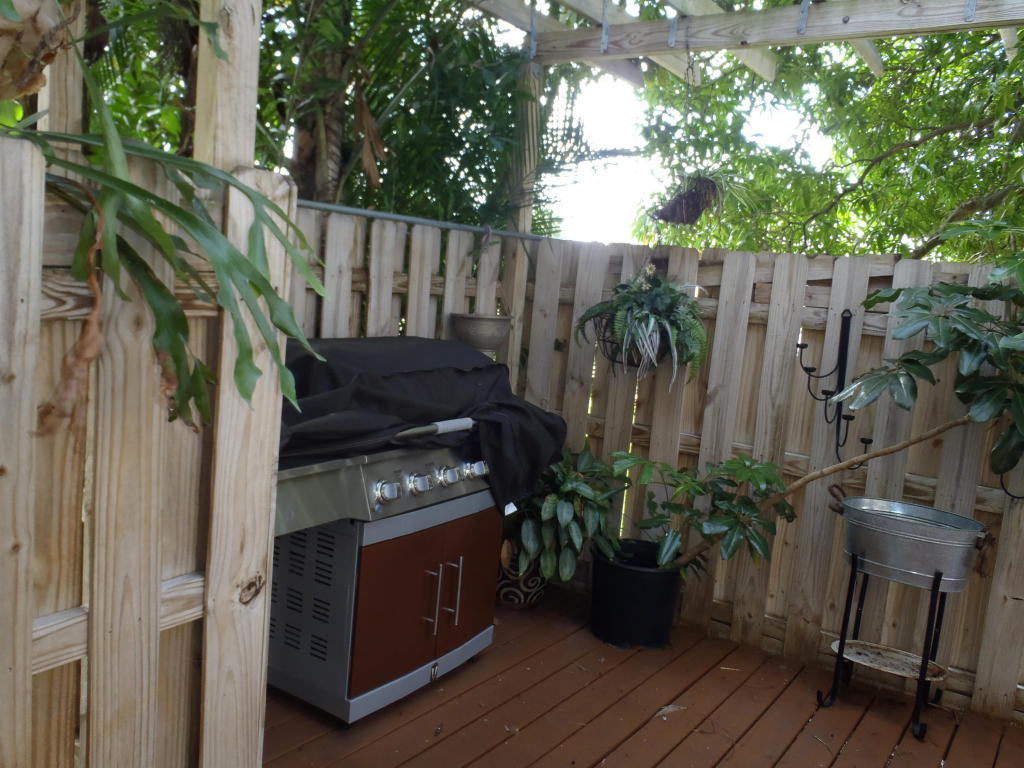 402 Fern Street, Jupiter, FL 33458
