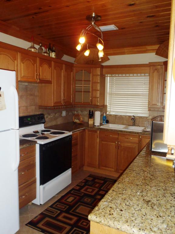 402 Fern Street, Jupiter, FL 33458