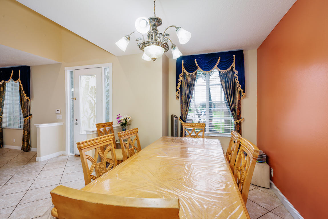 1230 Egret Circle S, Jupiter, FL 33458