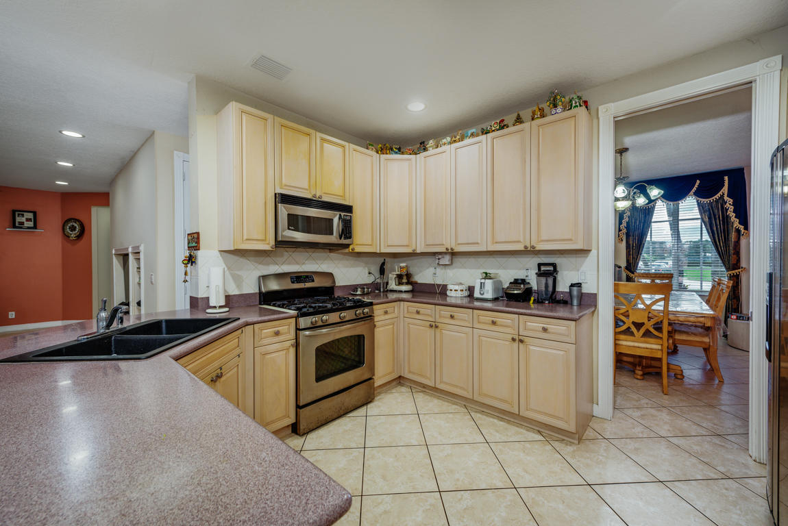 1230 Egret Circle S, Jupiter, FL 33458