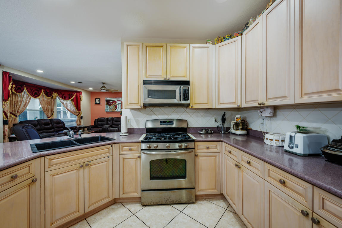 1230 Egret Circle S, Jupiter, FL 33458