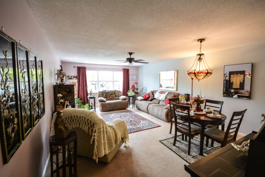 1502 S Lakeside Drive, Lake Worth, FL 33460