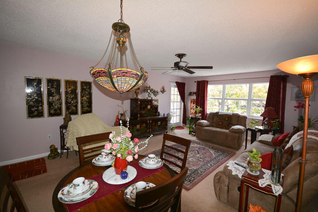 1502 S Lakeside Drive, Lake Worth, FL 33460