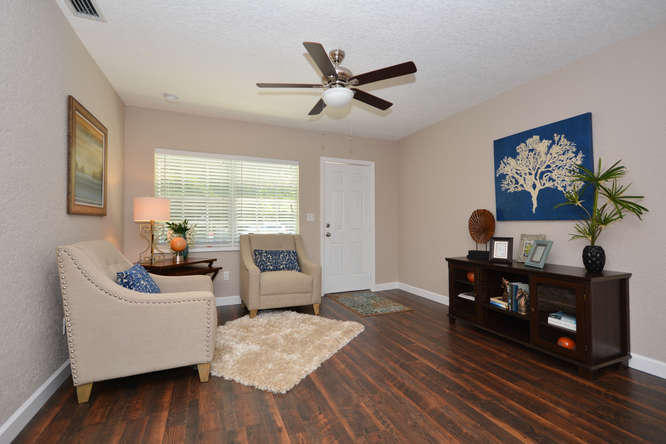 1020 N L Street, Lake Worth, FL 33460