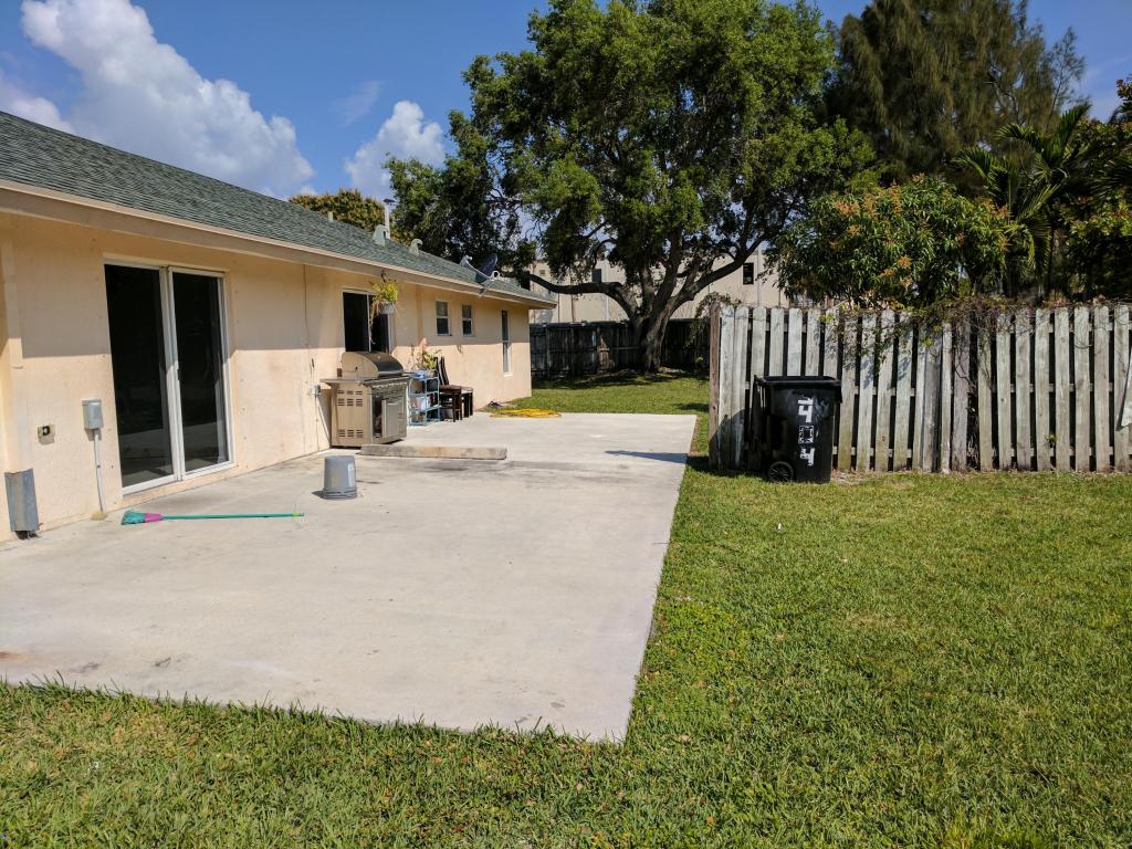 4060 Cooley Court, Lake Worth, FL 33461