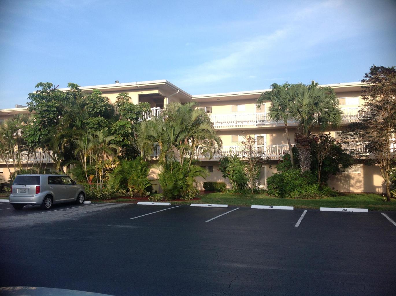2647 N Garden Dr 1070 107, Lake Worth, FL 33461