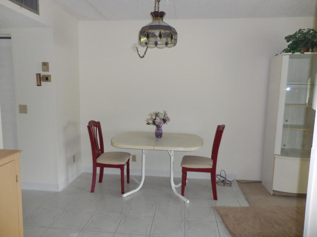 3300 Springdale Boulevard, Palm Springs, FL 33461