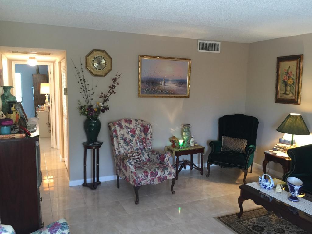 3300 Springdale Boulevard, Palm Springs, FL 33461
