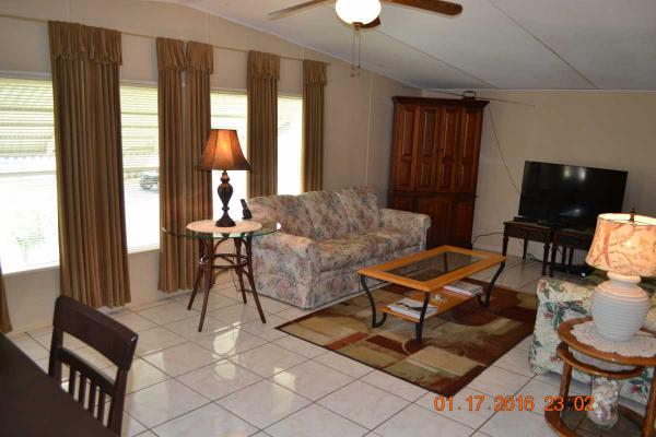 Palm Breezes Club Mobile Home Park6079 Seashore DrLantana, FL 33462