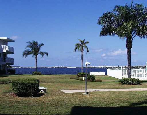 311 E Ocean Avenue, Lantana, FL 33462