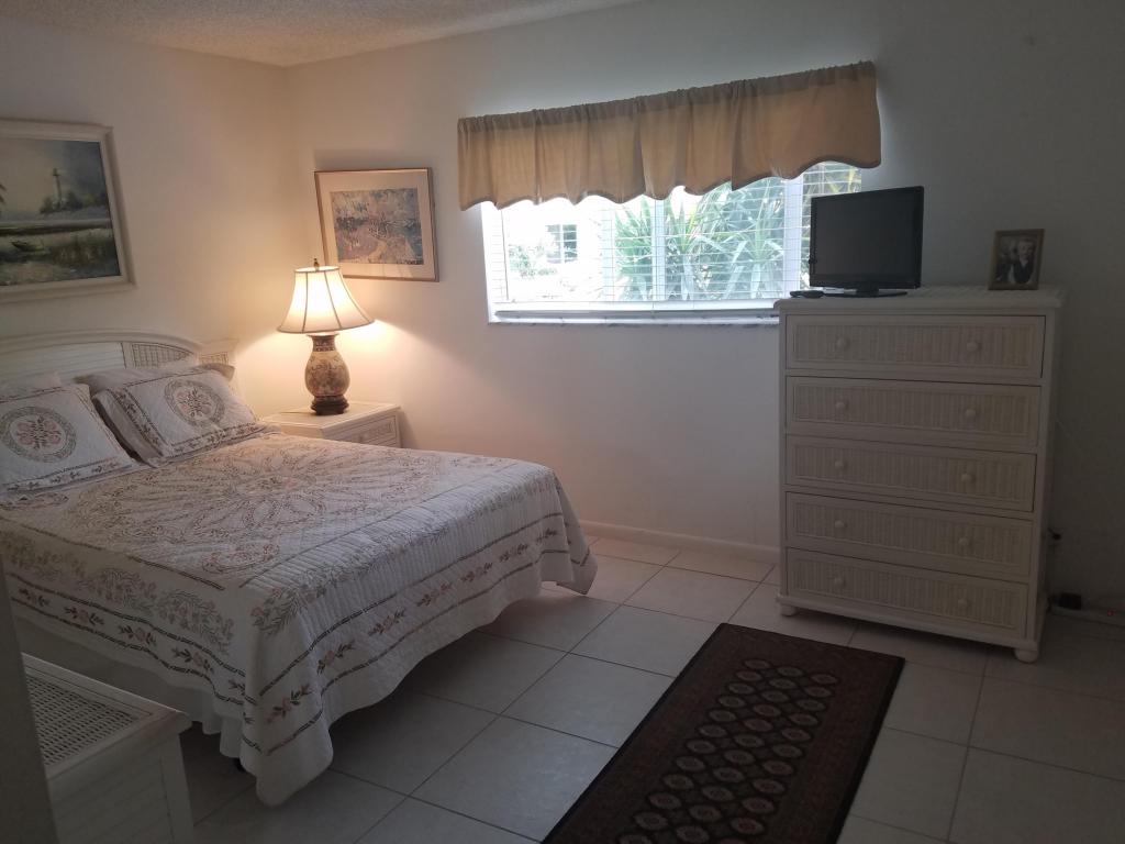 311 E Ocean Avenue, Lantana, FL 33462