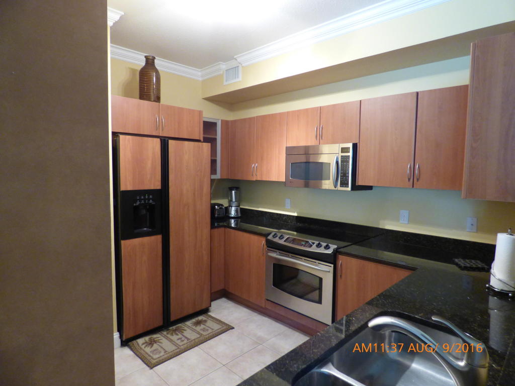 802 W Windward Way, Lantana, FL 33462
