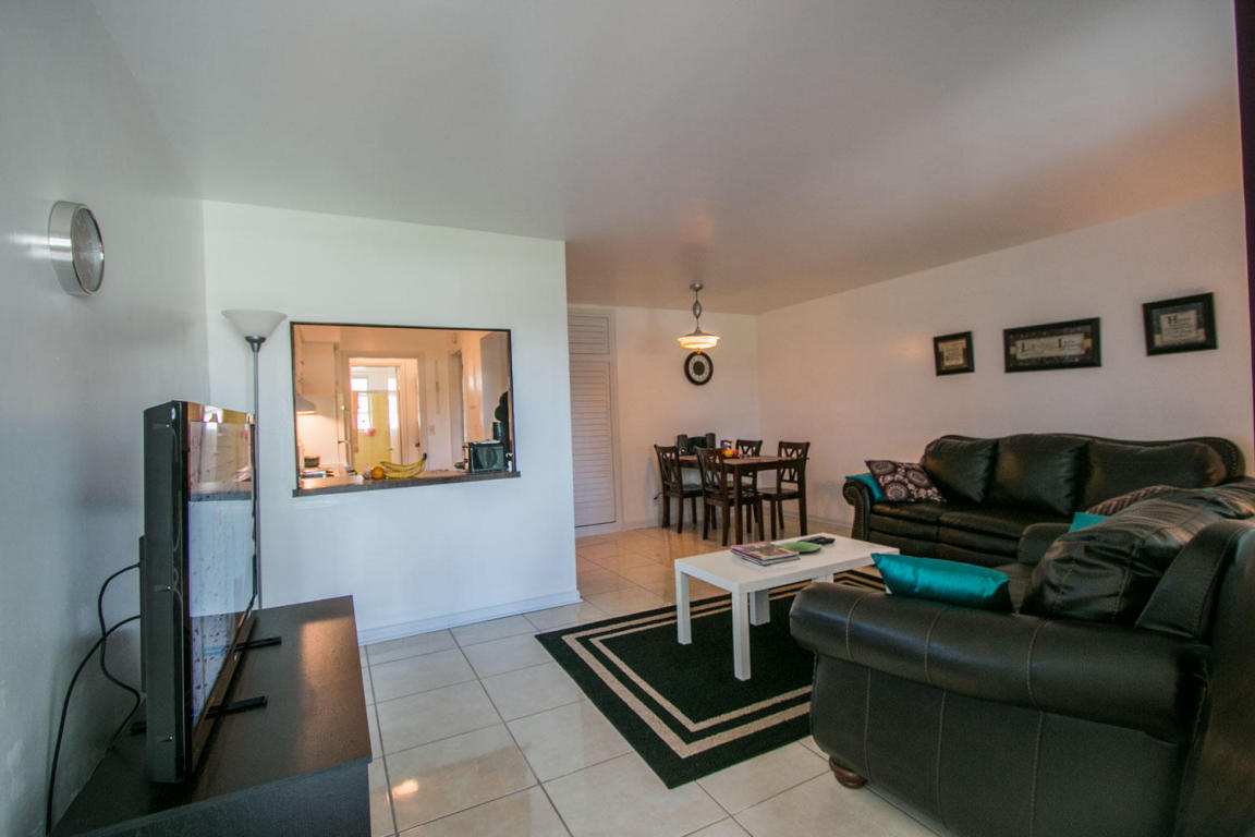 1300 S S Broadway, Lantana, FL 33462