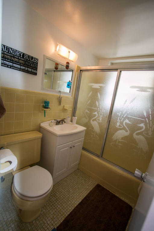 1300 S S Broadway, Lantana, FL 33462
