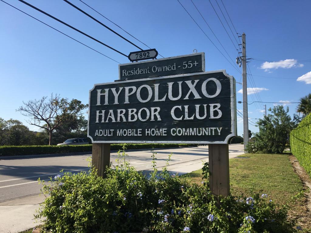 66 Relaxed Circle, Hypoluxo, FL 33462