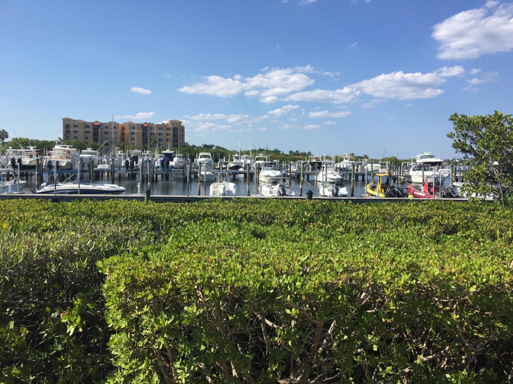 66 Relaxed Circle, Hypoluxo, FL 33462