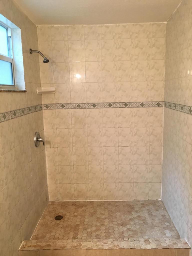 490 Plum Tree Drive, Lantana, FL 33462