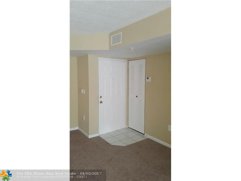 Lake Worth, FL 33463