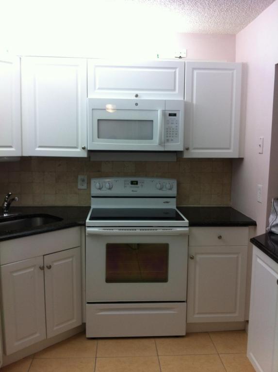 5760 Pinewood Drive, Greenacres, FL 33463