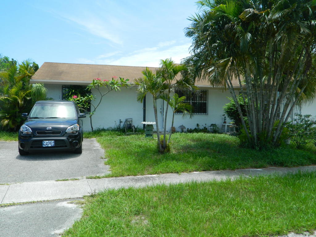 4622 Toga Way, Greenacres, FL 33463