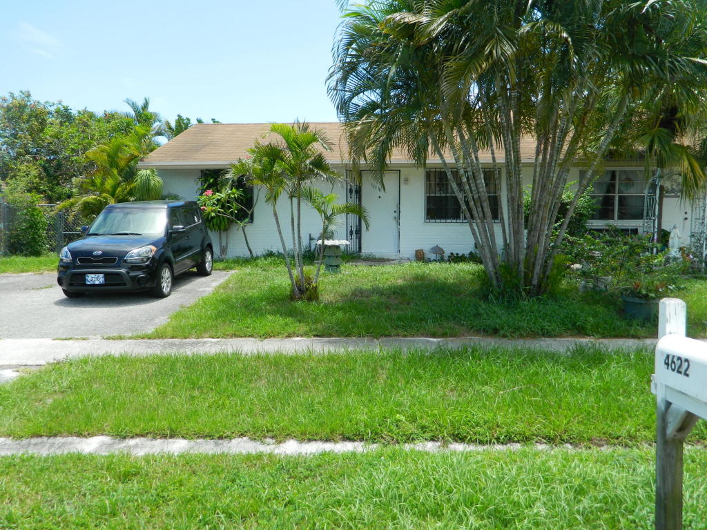 4622 Toga Way, Greenacres, FL 33463