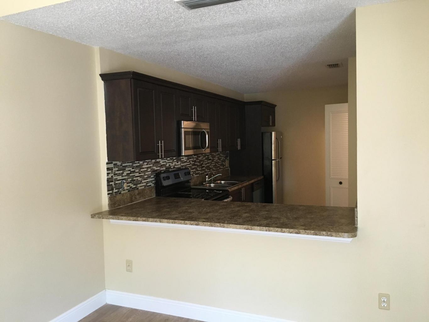 4727 Holly Lake Drive, Greenacres, FL 33463