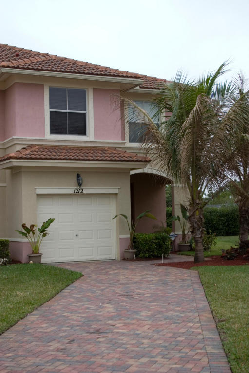 1212 Seminole Palms Drive, Greenacres, FL 33463