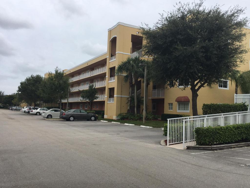 4723 Lucerne Lakes Boulevard, Lake Worth, FL 33467