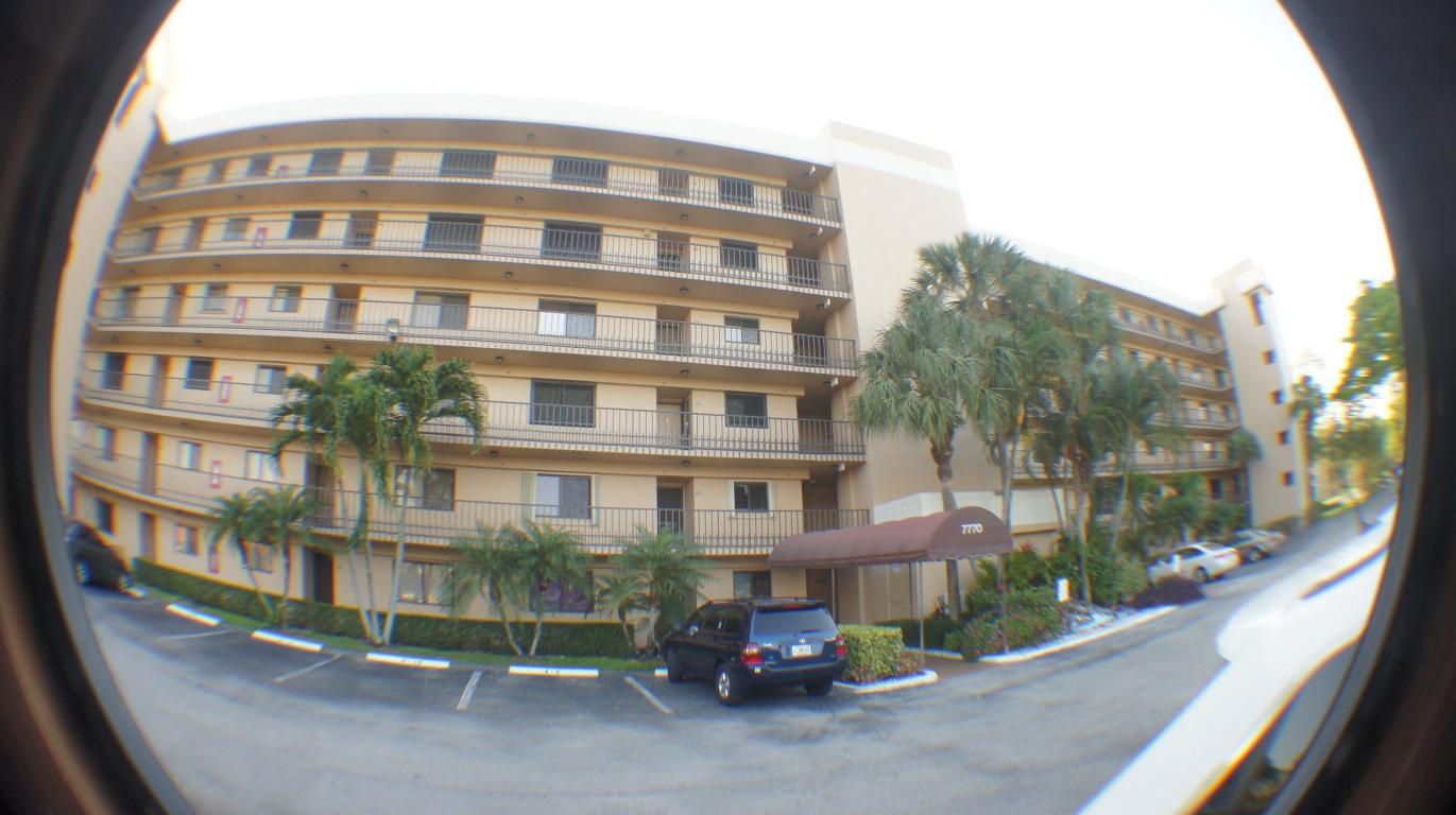 7770 Tahiti Lane, Lake Worth, FL 33467