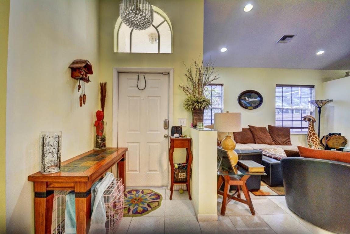 7943 Rockport Circle, Lake Worth, FL 33467