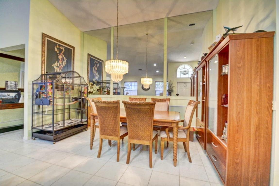 7943 Rockport Circle, Lake Worth, FL 33467