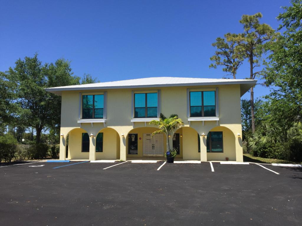 7405 Lake Worth Road, Lake Worth, FL 33467