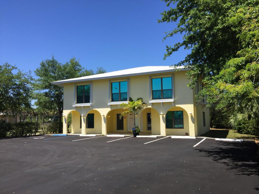 7405 Lake Worth Road, Lake Worth, FL 33467