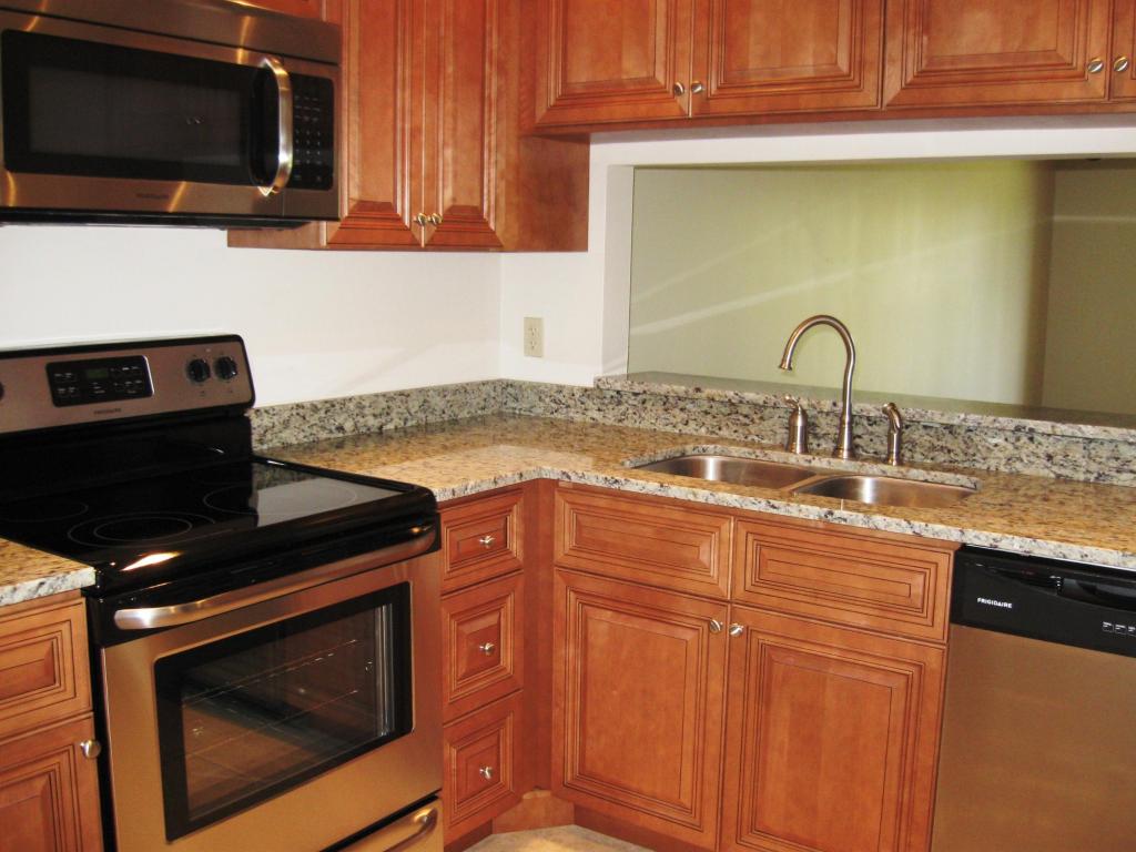 7185 Golf Colony Court, Lake Worth, FL 33467