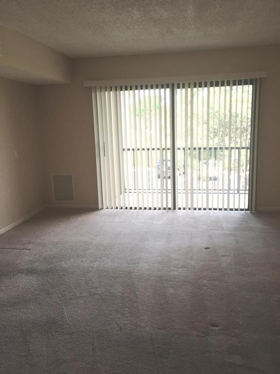 4657 Fountains Drive S, Lake Worth, FL 33467