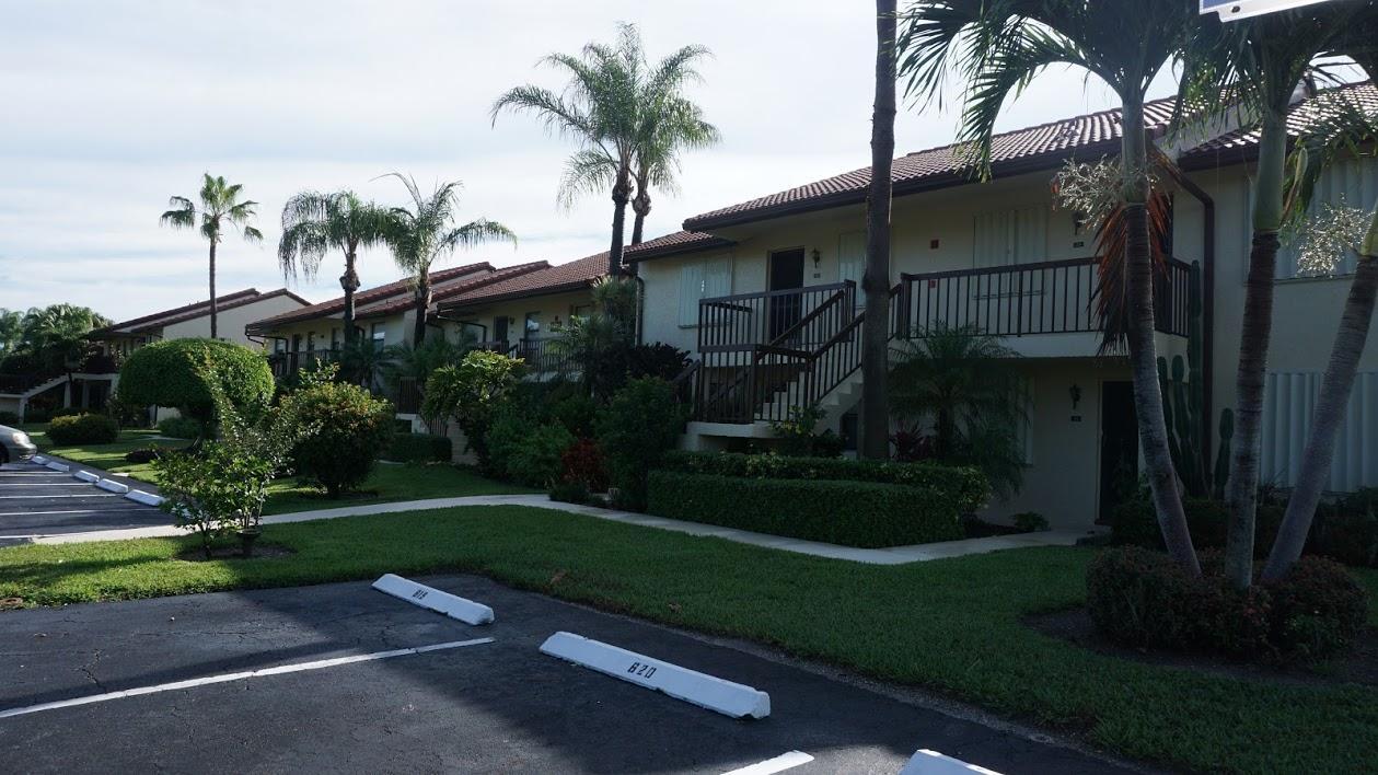 4682 Lucerne Lakes Boulevard E, Lake Worth, FL 33467