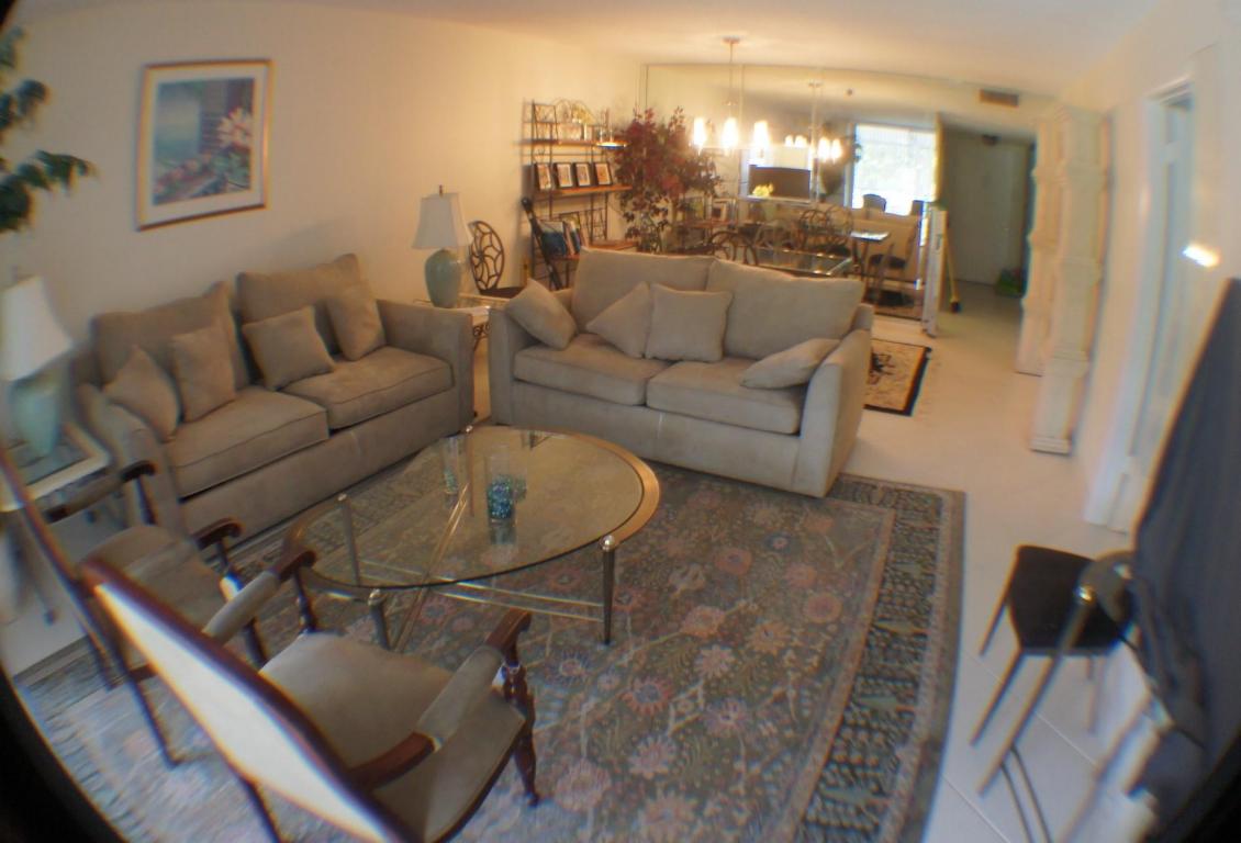 7770 Tahiti Lane, Lake Worth, FL 33467