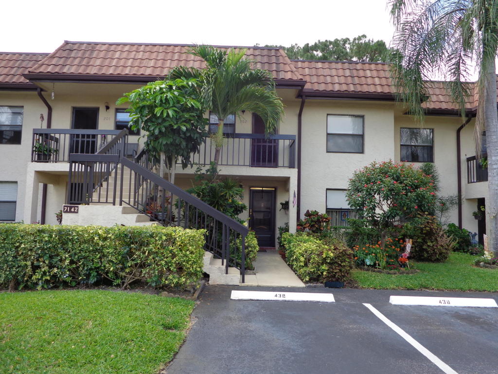 7142 Golf Colony Court, Lake Worth, FL 33467