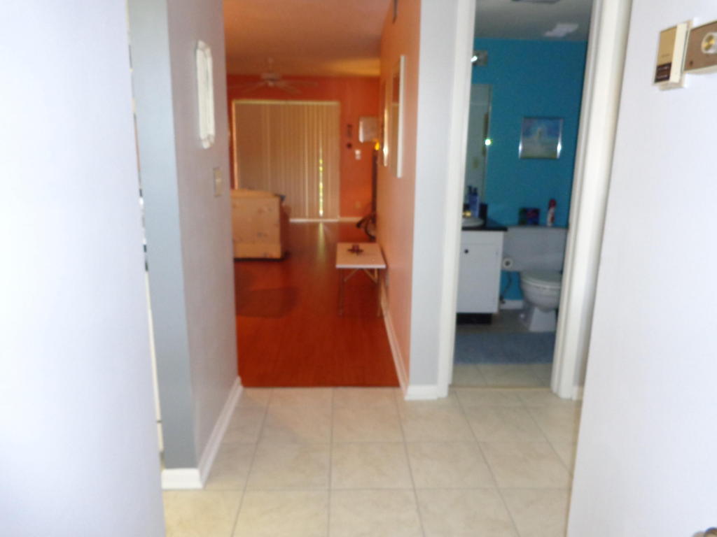 7142 Golf Colony Court, Lake Worth, FL 33467