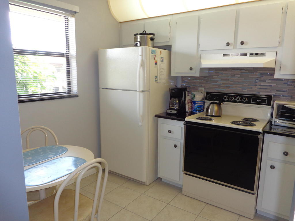 7142 Golf Colony Court, Lake Worth, FL 33467