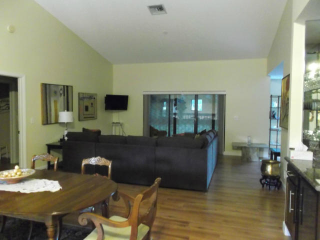 5286 Fountains Drive, Lake Worth, FL 33467