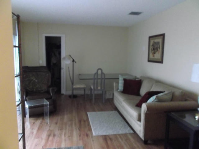 5286 Fountains Drive, Lake Worth, FL 33467