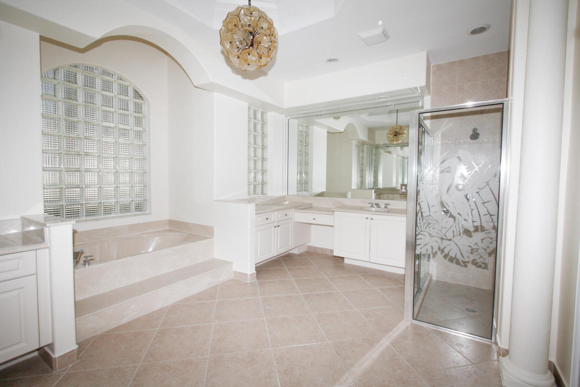 7591 Tarpon Cove Circle, Lake Worth, FL 33467